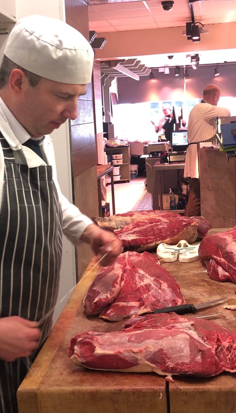 91698927 1912172555581189 669690142813847552 o 1 768x1345