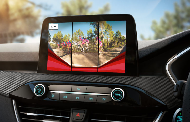 Kuga Reverse Camera 768x492