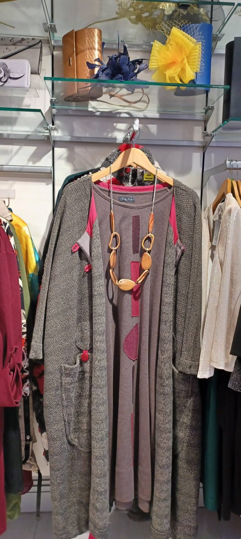 646455332 1486009003526976 7896597320116811694 n 768x1714